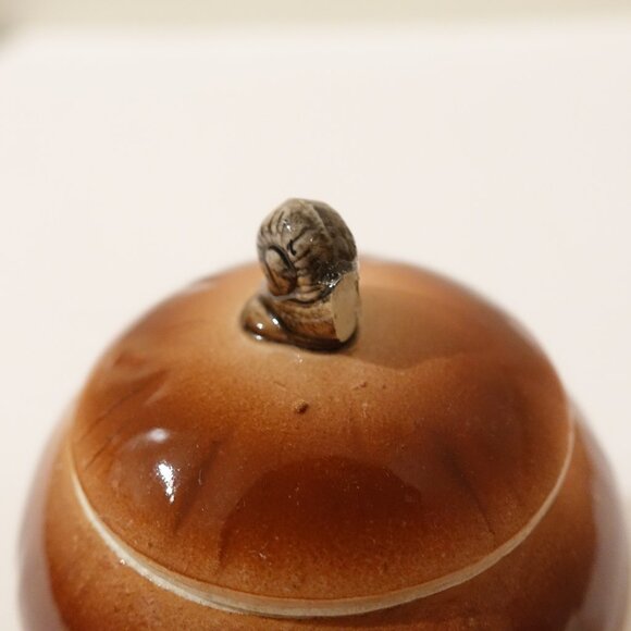 🍄 Vintage Ceramic Mushroom Theme Teapot with Snail Handle Lid 🍄 - Picture 9 of 13